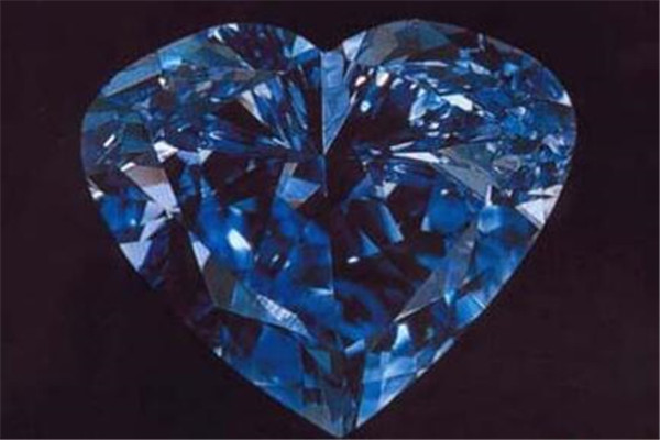 世界著名的十大钻石 希望之钻上榜，库里南基本上无可挑剔