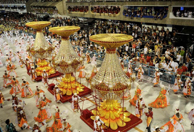 世界有名的十大节日排行榜：中国春节排名第一，狂欢节最受欢迎