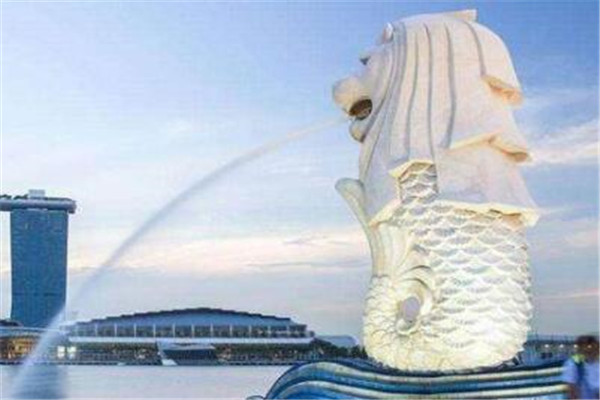 世界十大最著名的雕像鱼尾狮