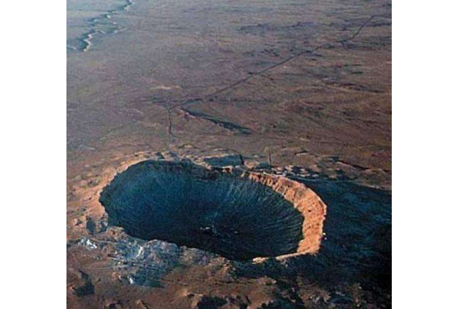 全球都有哪些陨石坠落事件？盘点十大最出名的神秘陨石坠落事件
