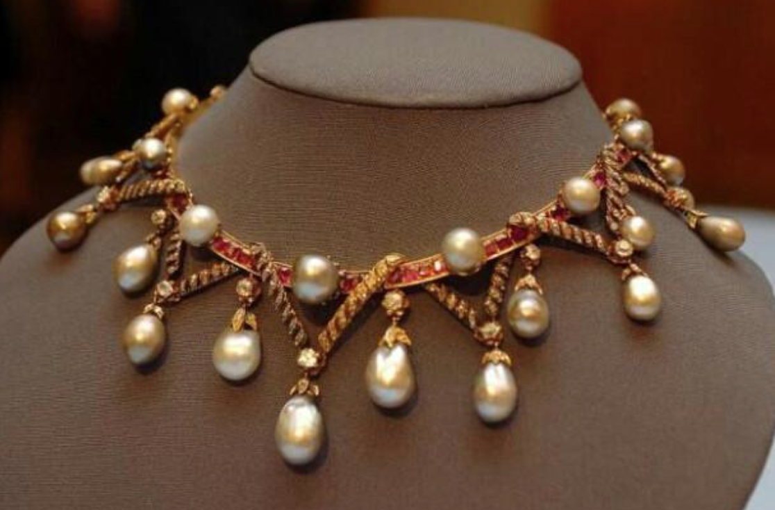 世界五大最贵的项链排行榜：价值连城的珠宝项链