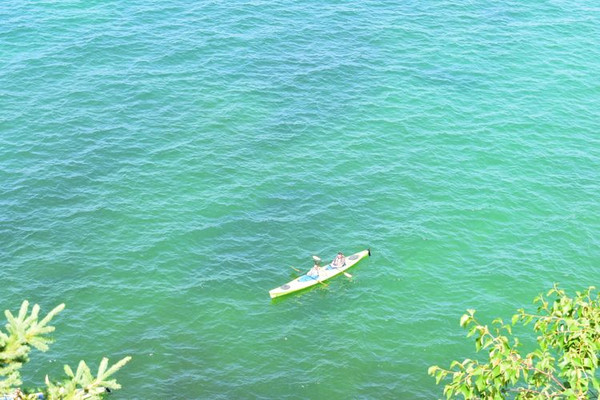 世界蓄水量最大十大湖泊，第一名出乎意料竟然是里海！