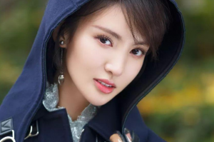 内地最受欢迎综艺女艺人Top10：关晓彤上榜，第三自带“热搜体质”
