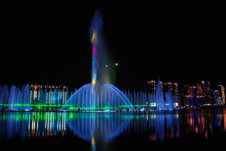 世界十大最美喷泉 中国上榜一个，最美的在新加坡