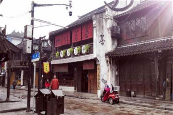 上海必去的地方排名 甜爱路上榜，你去过几个了