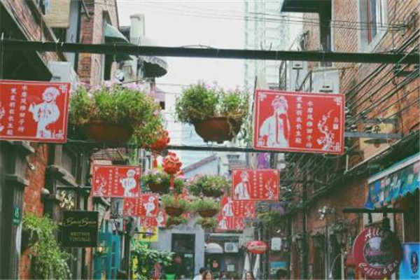上海必去的地方排名 甜爱路上榜，你去过几个了