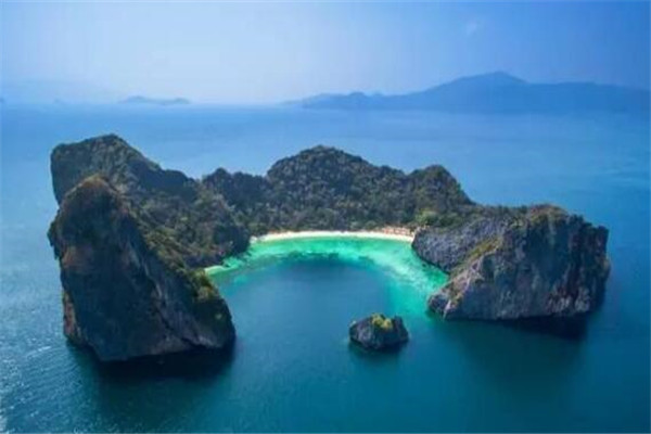 亚洲十大海岛排名 印度尼西亚三个上榜，马尔代夫人气爆棚