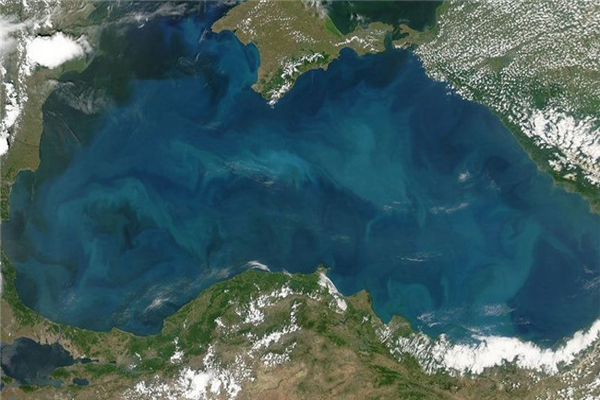 世界十大最深的海 大西洋第3，印度洋第2，第一名果然是它