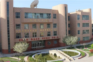 柳州市公立小学排名榜 柳州市弯塘路小学上榜第一柳州最早小学