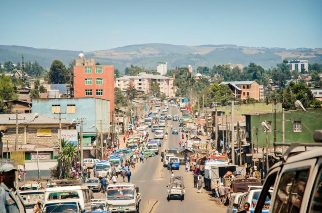 埃塞俄比亚人口2022总人数：埃塞俄比亚人口排名全球第12，人口增长率：2.46 ％