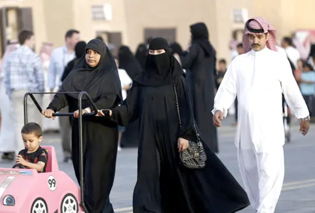 沙特阿拉伯人口总人数2022：沙特阿拉伯人口排名全球第42，人口增长率：1.60 ％
